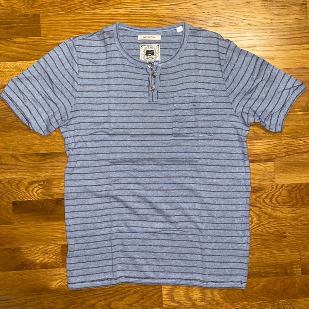 Gilded Age Inc - Henley T-shirt - Light Blue - Size Small